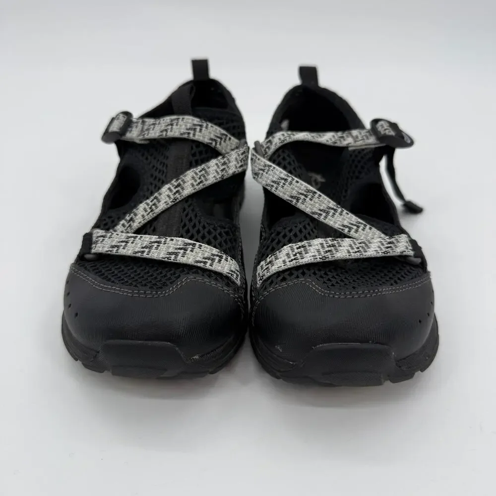 CHACO Kids Black Size 5 Closed Toe Adjustable Water Hiking Outdoor Shoe